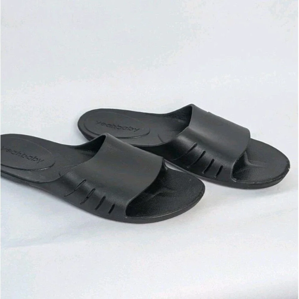 Yeah Baby Black Cloud Spa Slide Sandals Synthetic Mens XL Size 10 Narrow Unisex